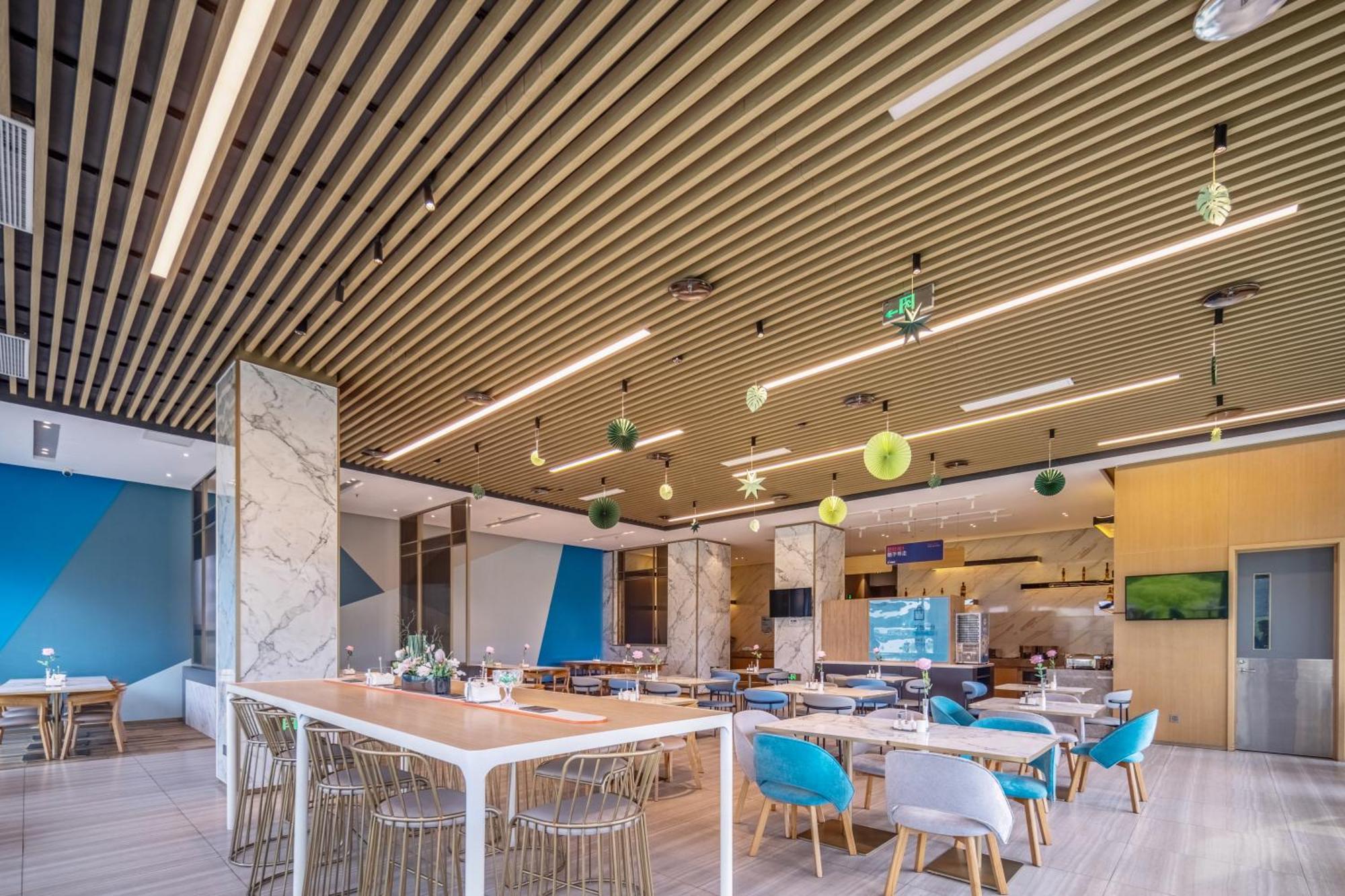 Holiday Inn Express Hangzhou Binjiang Aoti By Ihg Екстериор снимка